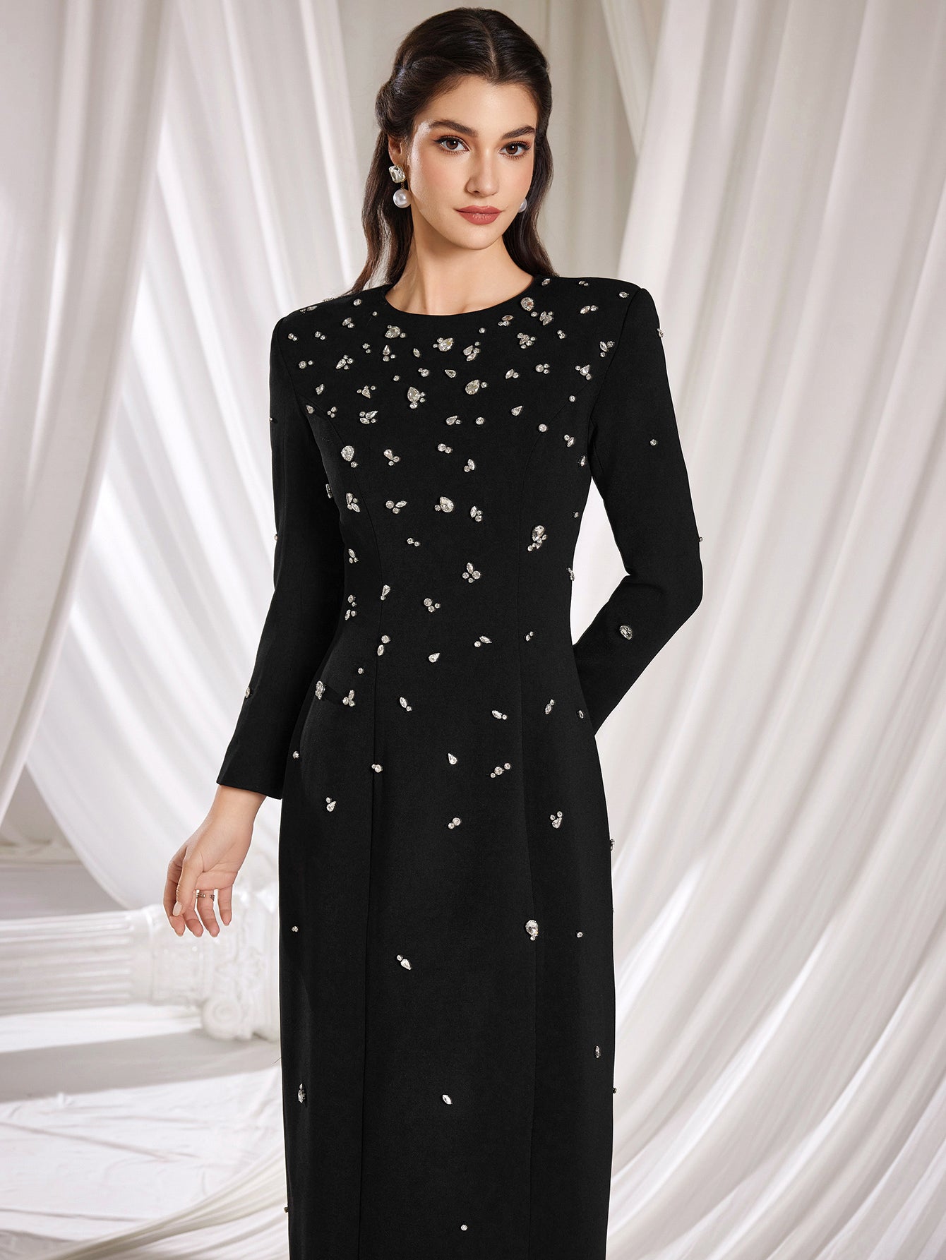 New Elegant Long Sleeve Beaded Embellished Round Neck Maxi Dress
